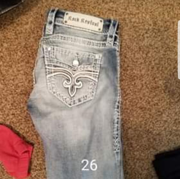 Buckle Jean's sizes are in photos - Picture 3 of 4